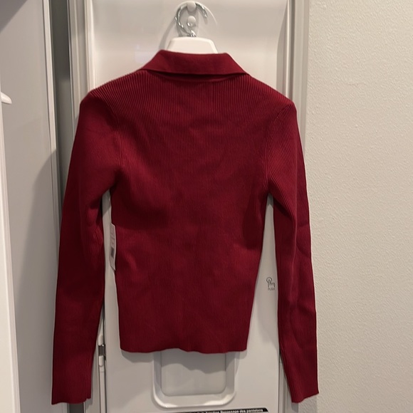alexia admor ribbed long sleeve polo sweater - Picture 2 of 3
